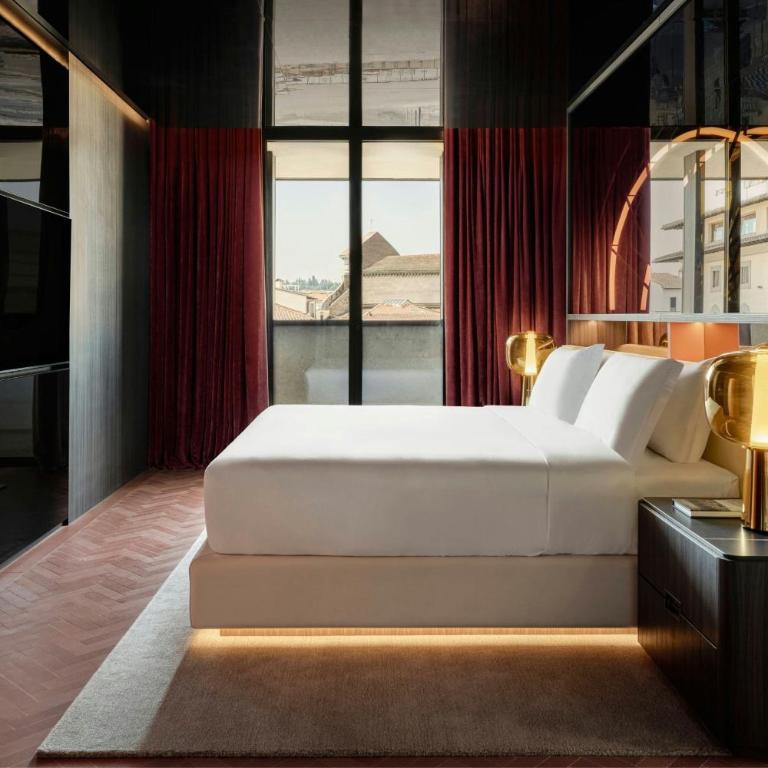 W Florence - Penthouse Signature King Suite with Duomo View and Terrace - 1