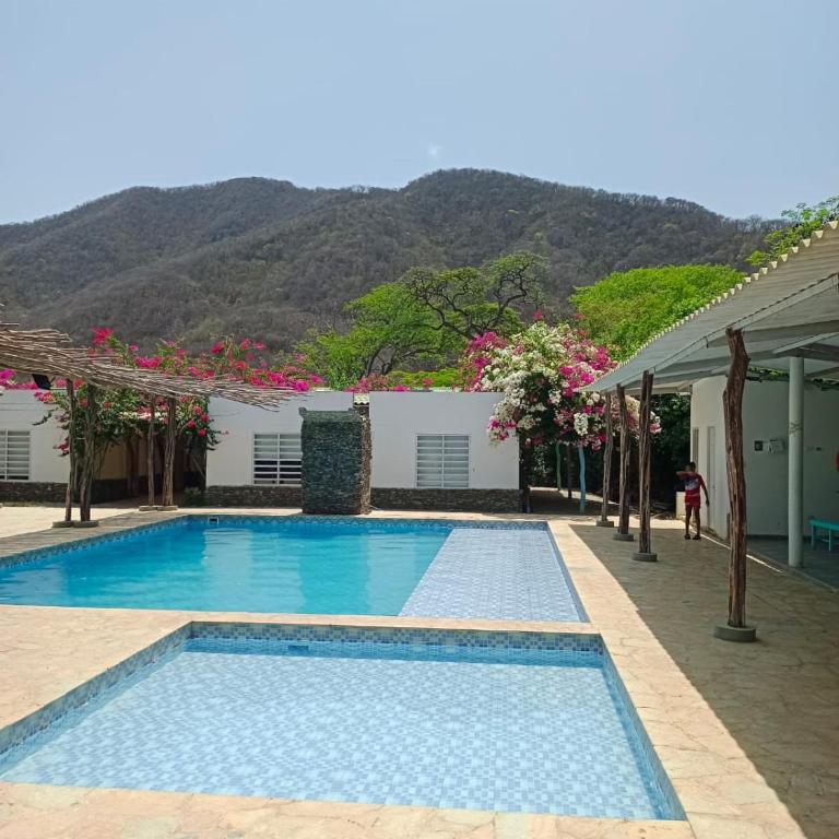Hotel - bahia conchas campestre - PARQUE TAYRONA - Family Room - 3