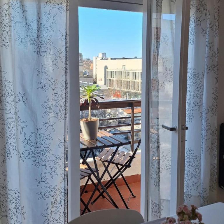 Hermoso departamento zona shopping Aldrey - Apartamento de 1 dormitorio - 16