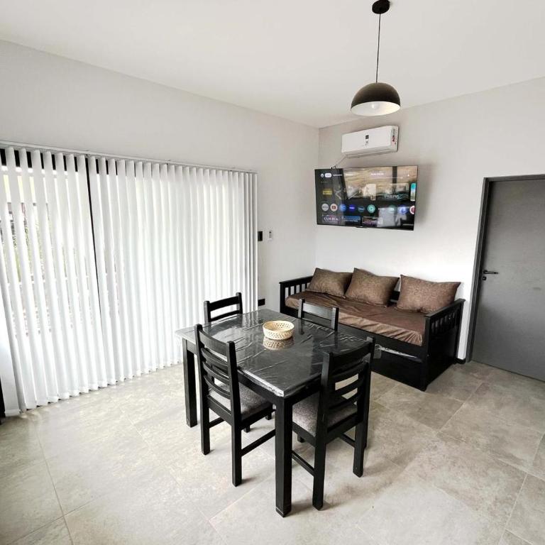 Luna Escandalosa - One-Bedroom House - 10