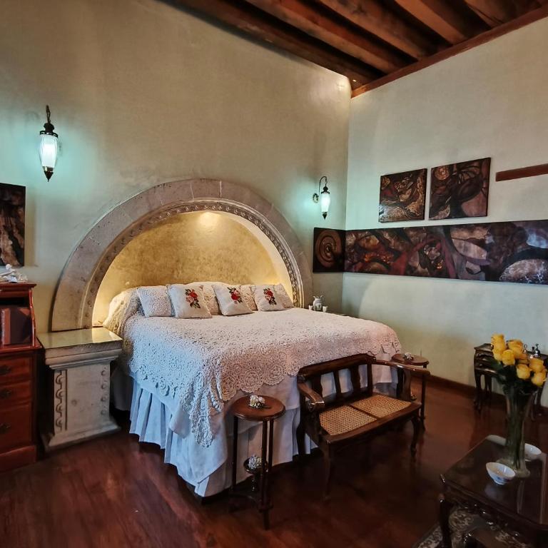 Boutique Hotel Casa Cid de León - Suite Deluxe - 3