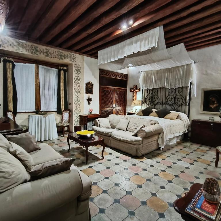 Boutique Hotel Casa Cid de León - Suite Familiar - 1