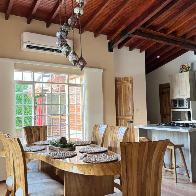 Casa campestre la negra - Five-Bedroom House - 5
