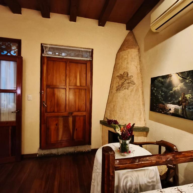 Boutique Hotel Casa Cid de León - Estudio Familiar - 3