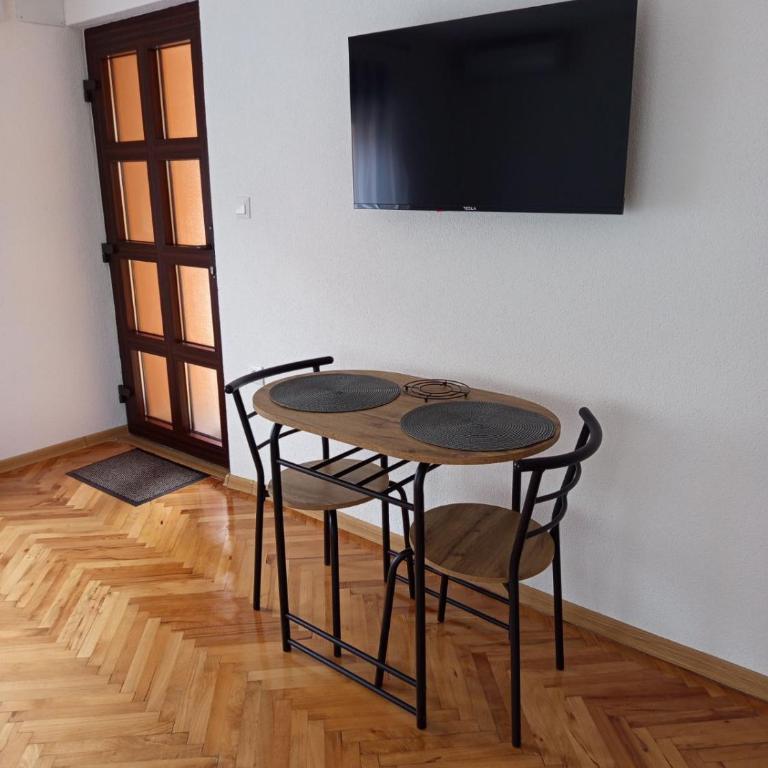 Apartmani Piralis - One-Bedroom Apartment - 3