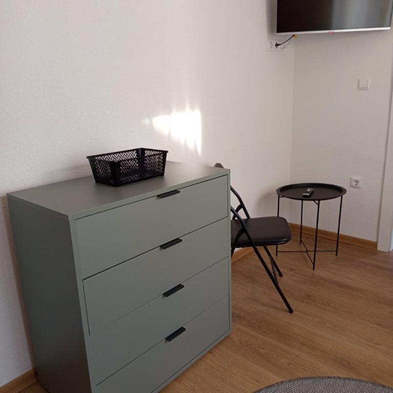 Apartmani Piralis - Two-Bedroom Apartment - 6