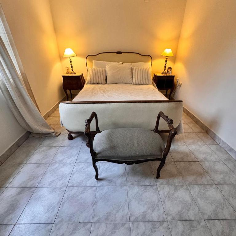Casa YB - Three-Bedroom House - 14