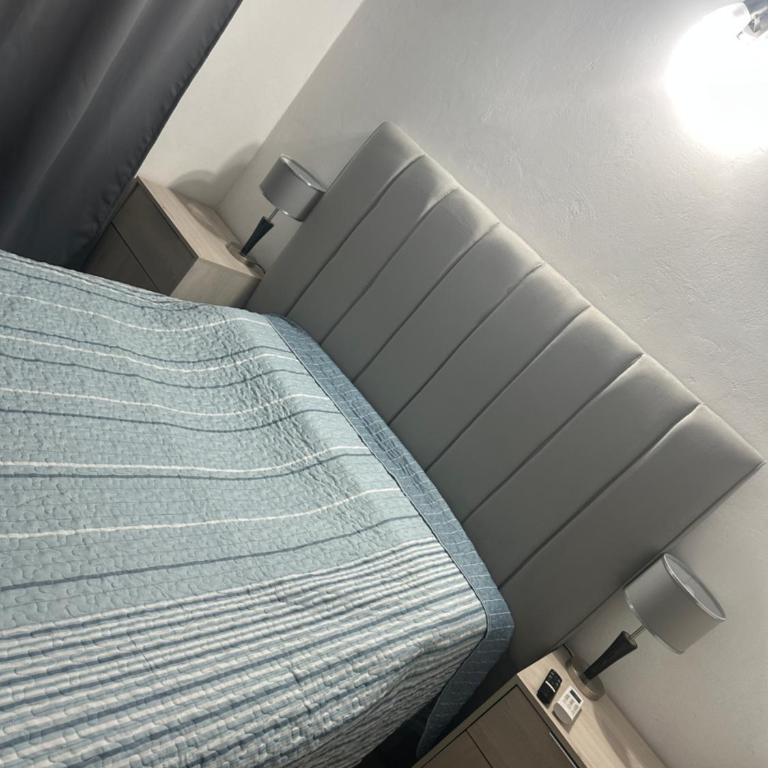 Amplio Departamento Edificio Lupama - Apartamento de 2 dormitorios - 6