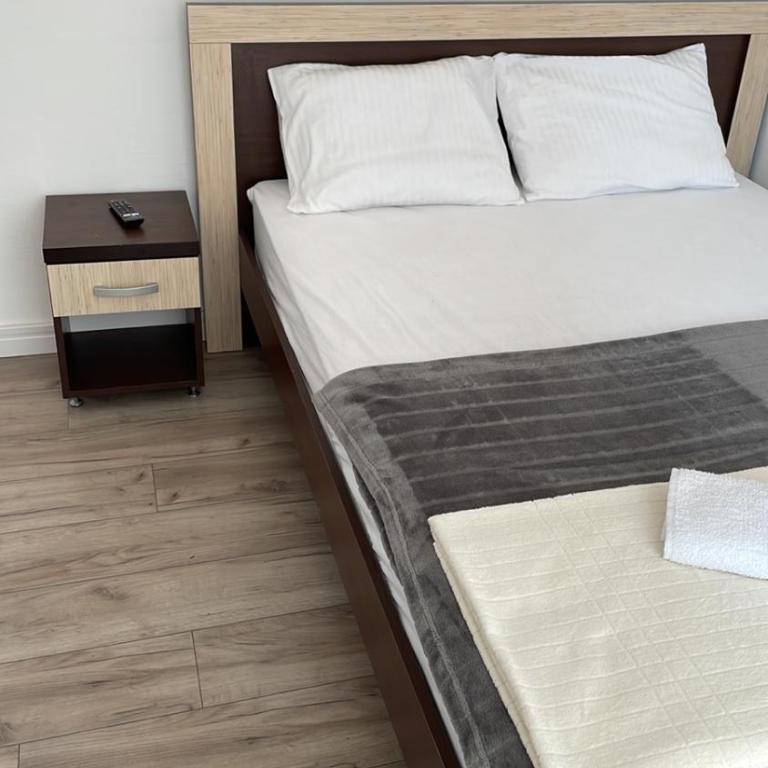 Revea - One-Bedroom Apartment - 1