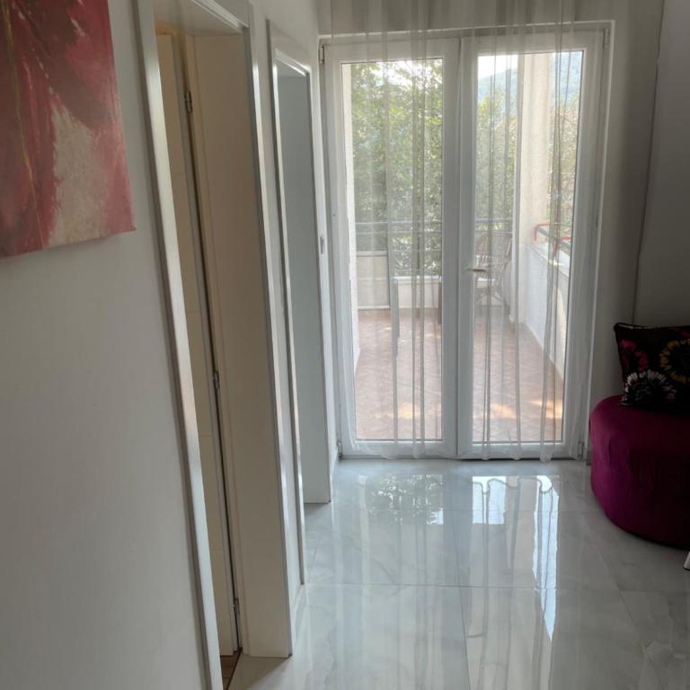 Revea - One-Bedroom Apartment - 12