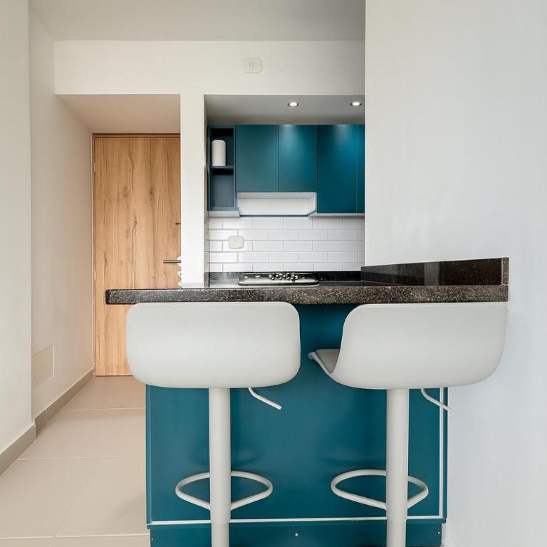 Edificio Torre 811 - Apto 504 - Apartamento de 3 dormitorios con balcón - 13
