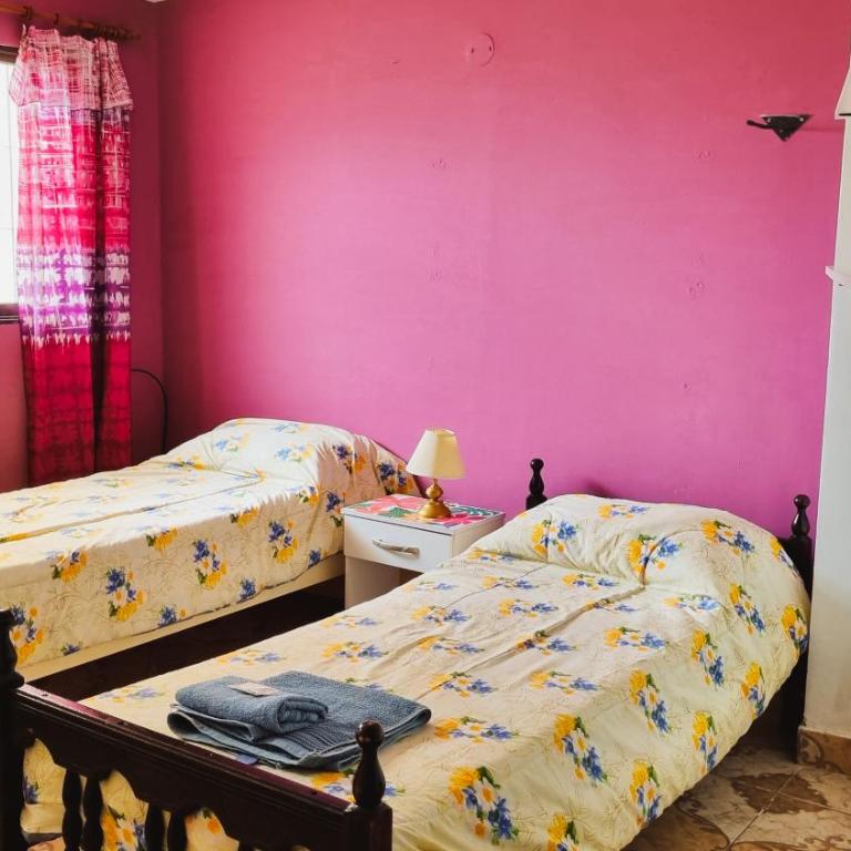 Hospedaje Familiar Arcoíris Jujuy - Family Room with Bathroom - 10