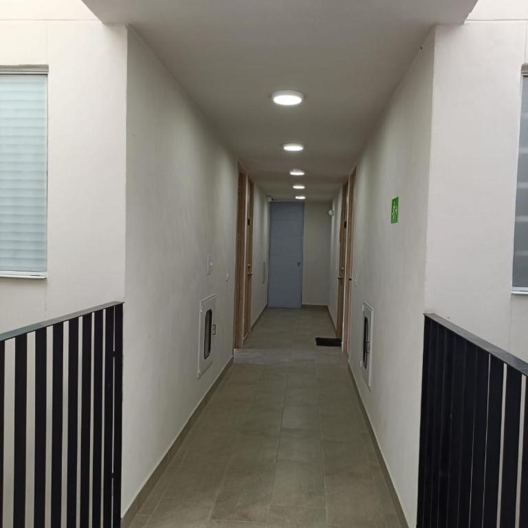 Excelente vista, Bello horizonte plaza, piso 12 - Apartamento de 1 dormitorio con balcón y vistas al mar - 21