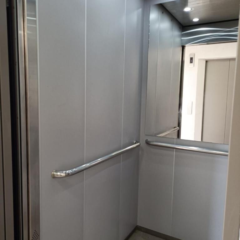 Excelente vista, Bello horizonte plaza, piso 12 - Apartamento de 1 dormitorio con balcón y vistas al mar - 20