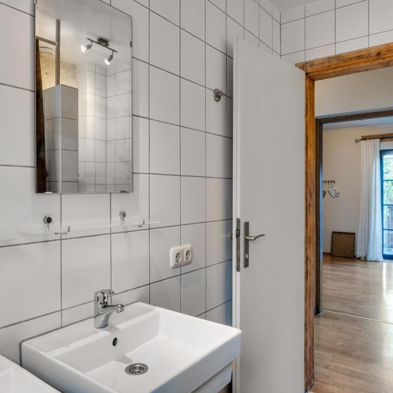 Chalet in Leogang near Ski Lifts - Chalet mit 2 Schlafzimmern - 21