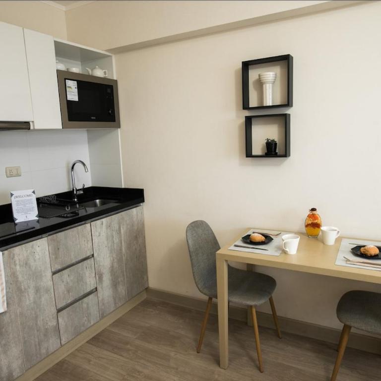 iStay Moderno Loft Piscina BBQ Gym Bicicletas - One-Bedroom Apartment - 18