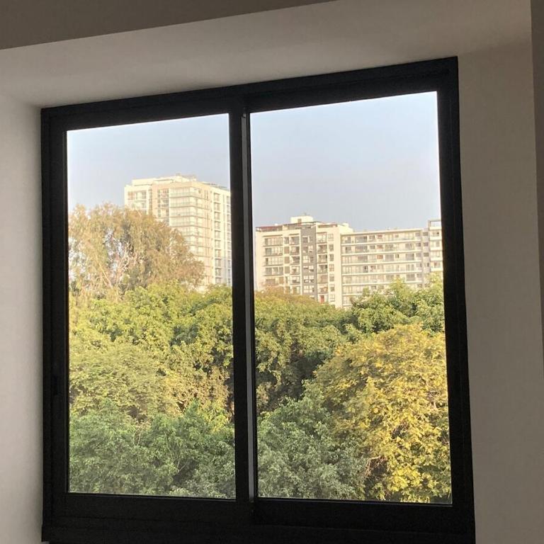 iStay Santuario Linsidro Cerca Hospitales Gym - Two-Bedroom Apartment - 8