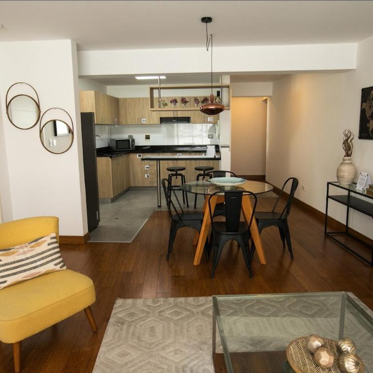 iStay Dpto moderno iluminado Miraf Parque Kennedy - One-Bedroom Apartment - 1