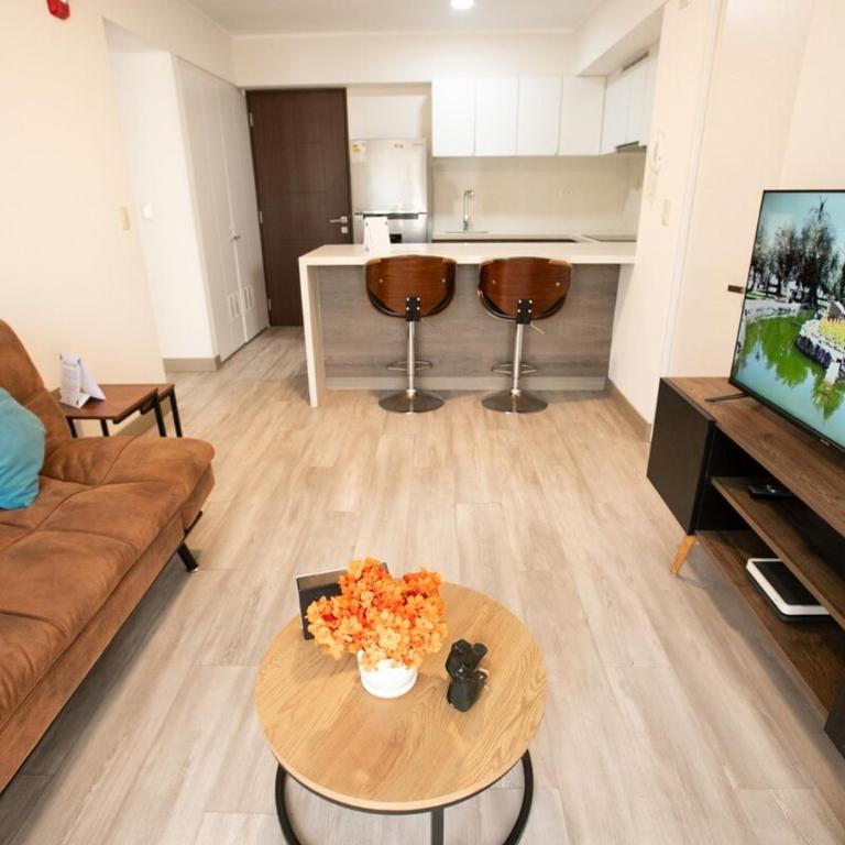 iStay Nuevo 2D 2B Balcón - Three-Bedroom Apartment - 1