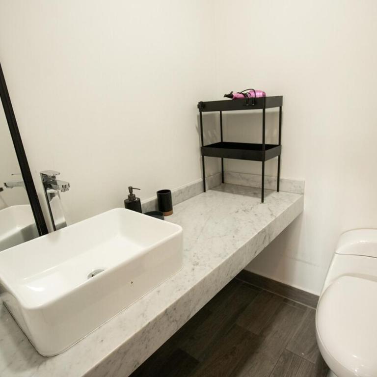 iStay Nuevo 2D 2B Balcón - Three-Bedroom Apartment - 14