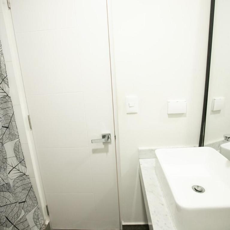 iStay Nuevo 2D 2B Balcón - Three-Bedroom Apartment - 20
