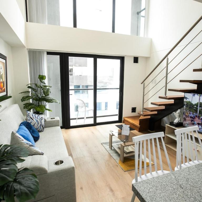 Mezanine Deluxe Miraflores - Two-Bedroom Apartment - 1