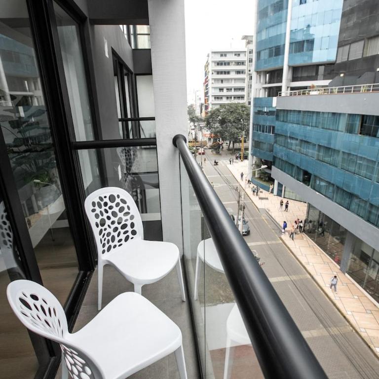 Mezanine Deluxe Miraflores - Two-Bedroom Apartment - 14