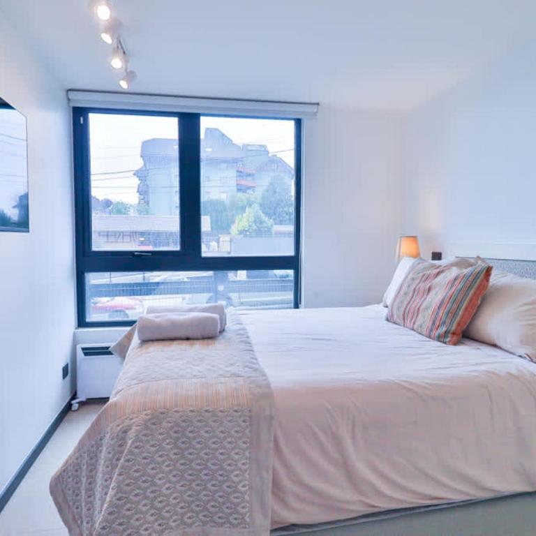 HOM I Encantador Depto 2D2B 4PAX Edif Indigo Parking - Apartamento - 6