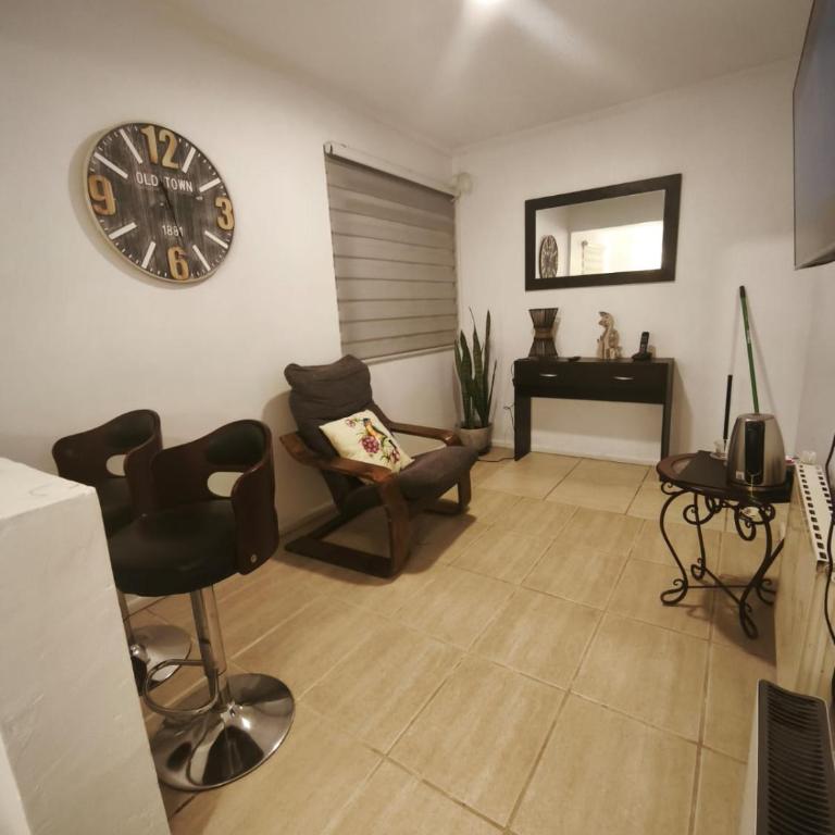 Departamento Estudio - acceso directo a carretera - Apartamento de 1 dormitorio - 7