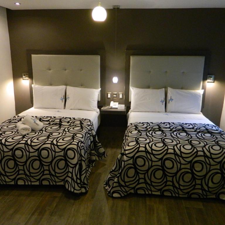 Hotel Flamingo Merida - Habitación Doble Estándar con 2 camas dobles - 5