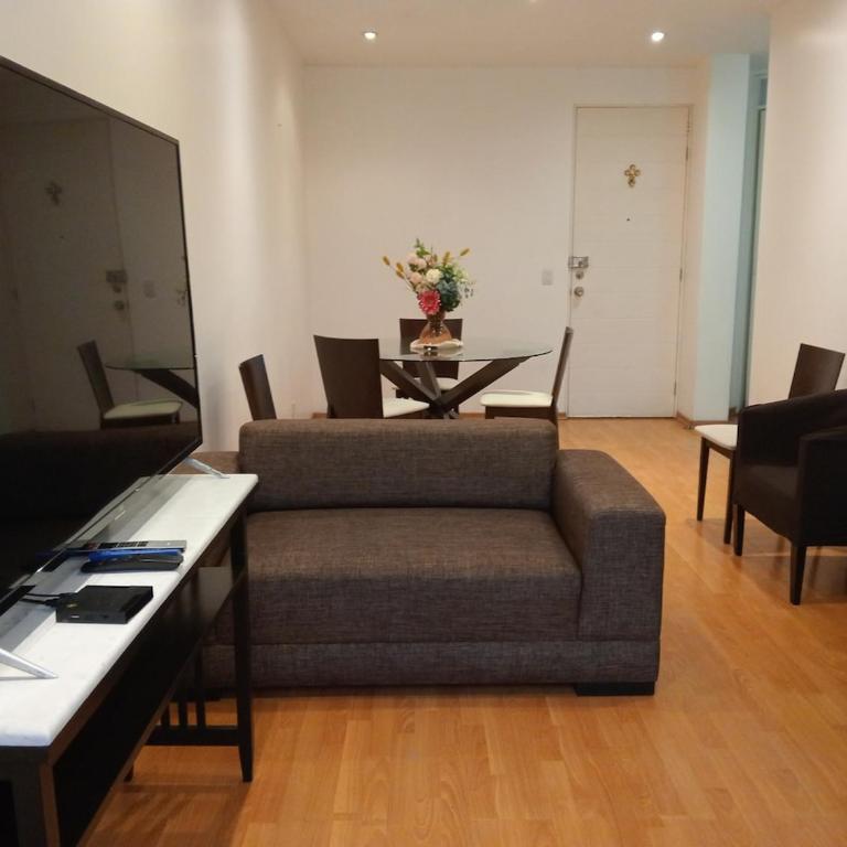Super departamento en el centro de Miraflores - Two-Bedroom Apartment - 1