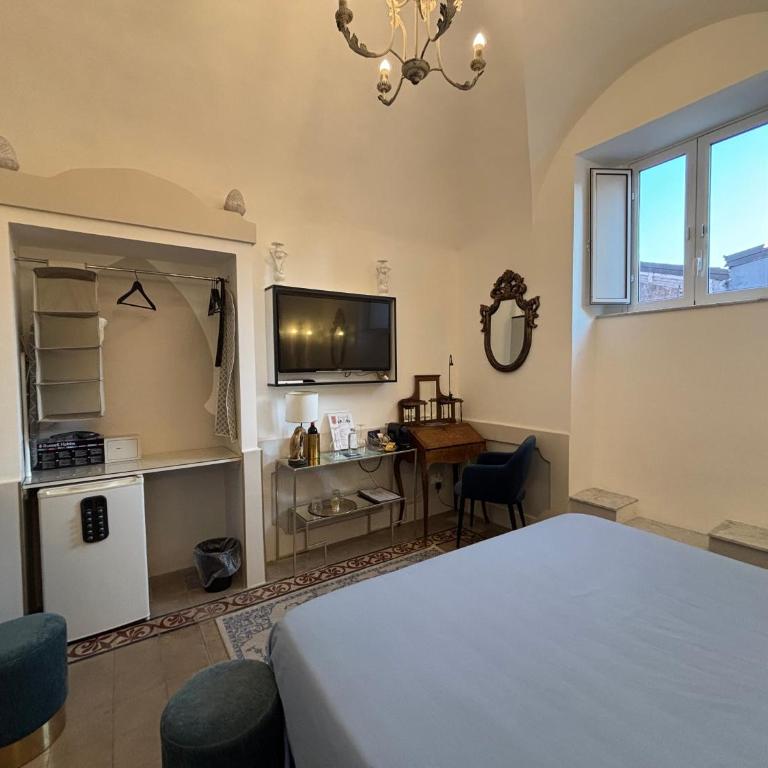 Moresco Suites - Luxury Triple Room - 7