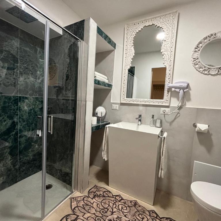 Moresco Suites - Superior King Room - 15