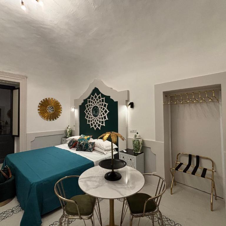 Moresco Suites - Superior King Room - 12