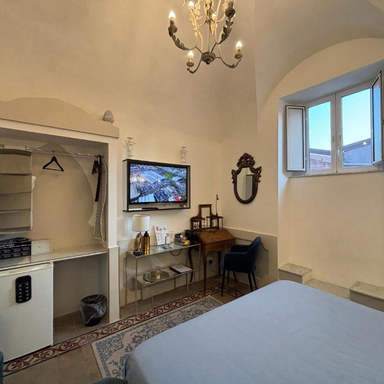 Moresco Suites - Luxury Triple Room - 6