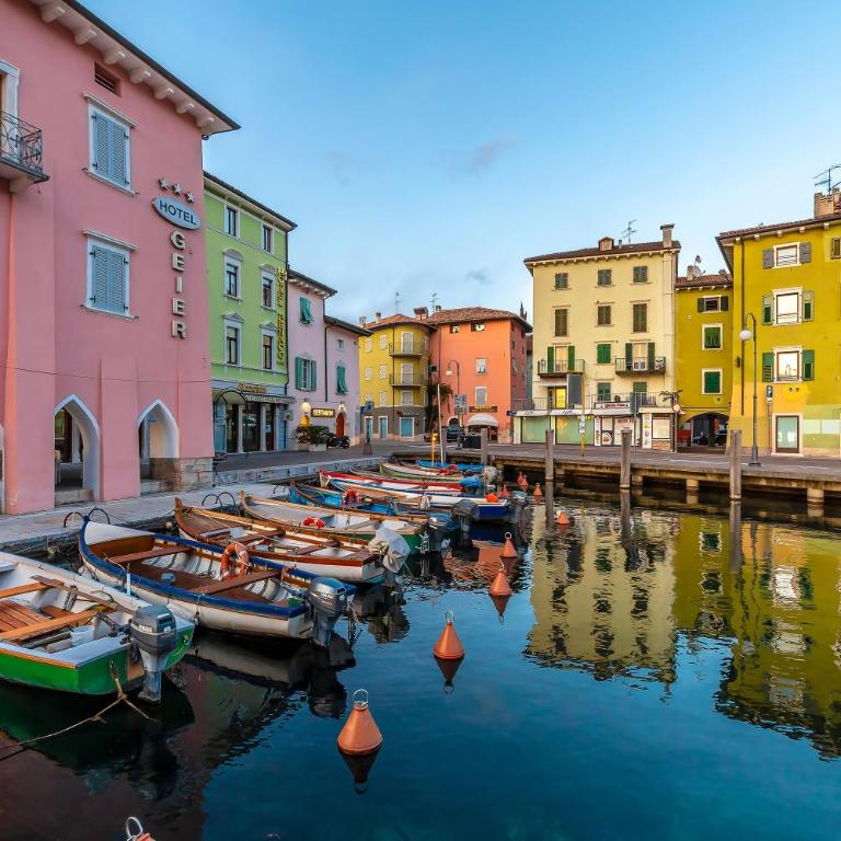 Torbole On the Moon Apartment near Beach - Happy Rentals - Apartment mit Blick auf die Berge - 21