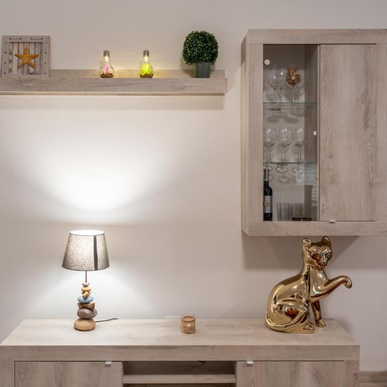 Al Laghée - Large New Modern Apt in Center Town - Appartamento con 2 Camere da Letto - 30