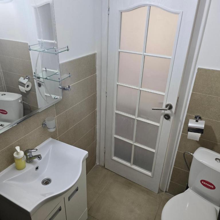APARTMANSKI SMEŠTAJ SOLARIS kod Aqua Parka SUPERIOR & FAMILY Apartments - Apartman sa 2 Spavaće Sobe i Terasom - 22