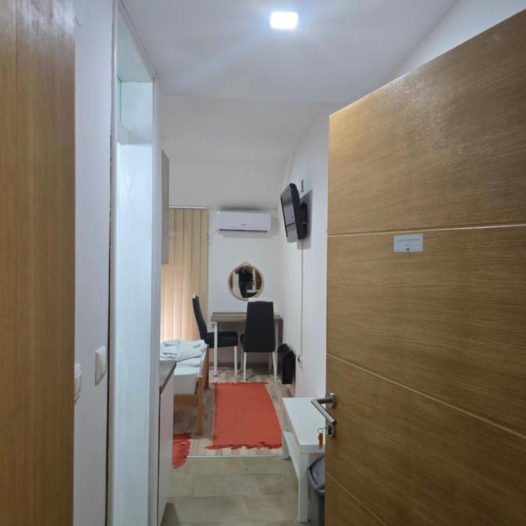APARTMANSKI SMEŠTAJ SOLARIS kod Aqua Parka Studio Apartmani - Studio apartman sa 1 bračnim krevetom - 5