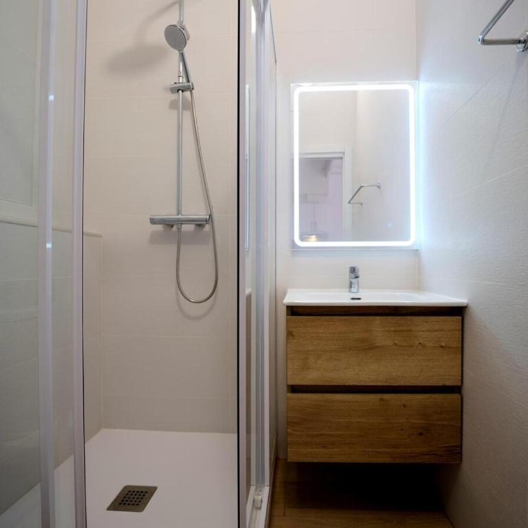 Winahost Barcelona Gracia - One-Bedroom Apartment - 17
