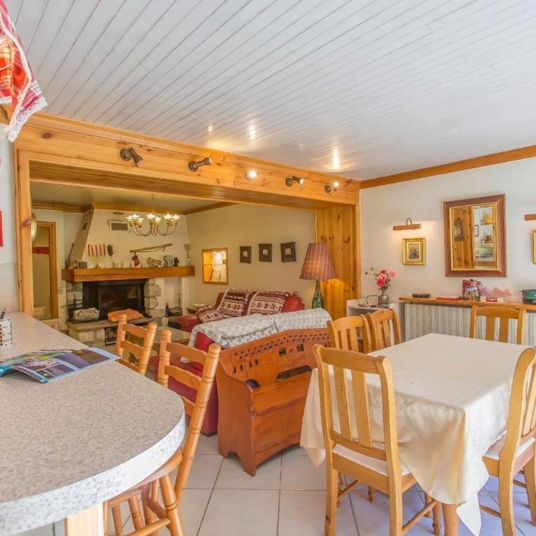 Authentic Méribel Chalet with Direct Slope Access - Chalet 3 Chambres - 28