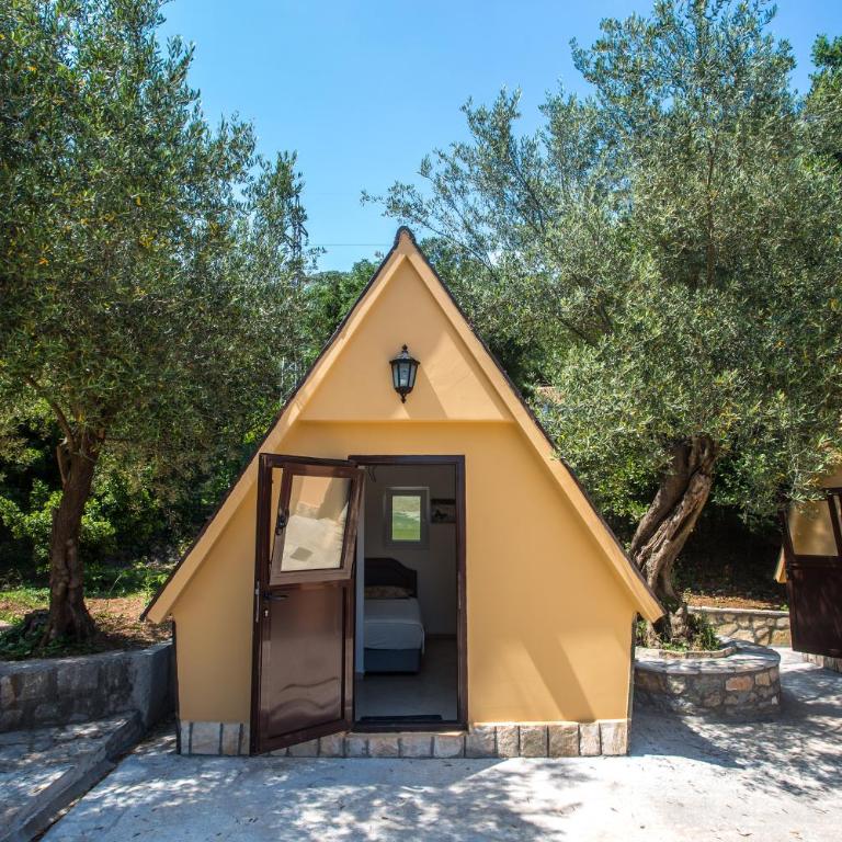 Apartments and Bungalows Mimoza Baošići - One-Bedroom Bungalow (4 Adults) - 4