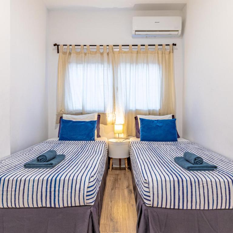 GMC Turistics - La Casa de los Álamos - Two-Bedroom Apartment - 10
