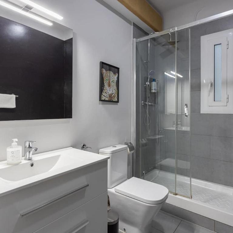 Stylish 3 Bedroom Apartment - Apartamento - Planta baja - 22