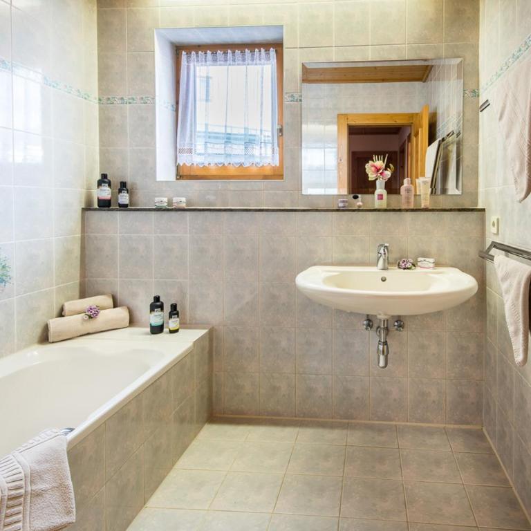 Appartementhaus Alpenrose - Deluxe Apartment mit 2 Schlafzimmern - 15