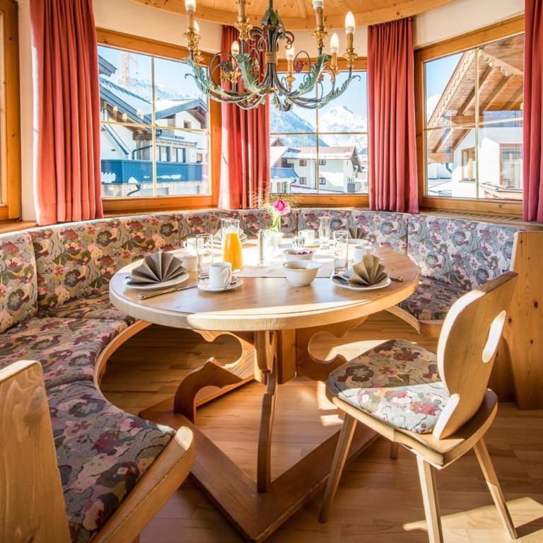 Appartementhaus Alpenrose - Deluxe Apartment mit 2 Schlafzimmern - 17