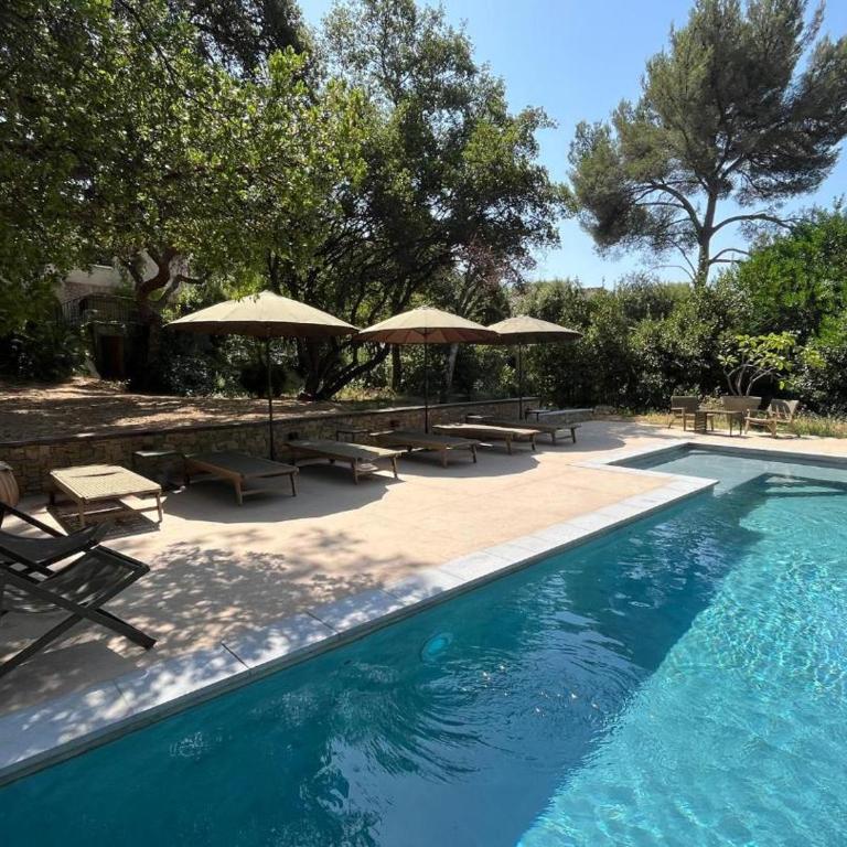 Maison de bord de mer sur la Cote d'Azur - Villa - 13