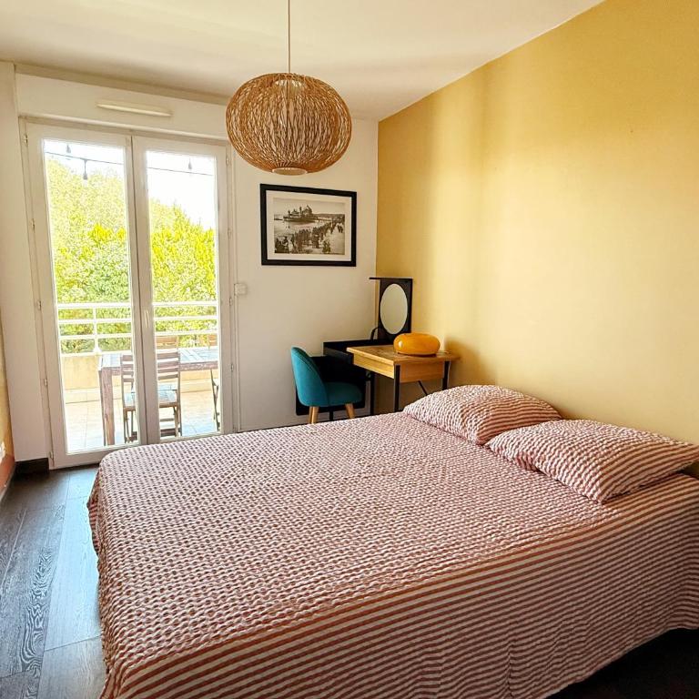 Apt with 2 bedrooms, terrace, pool & parking - Appartement 2 Chambres - 4