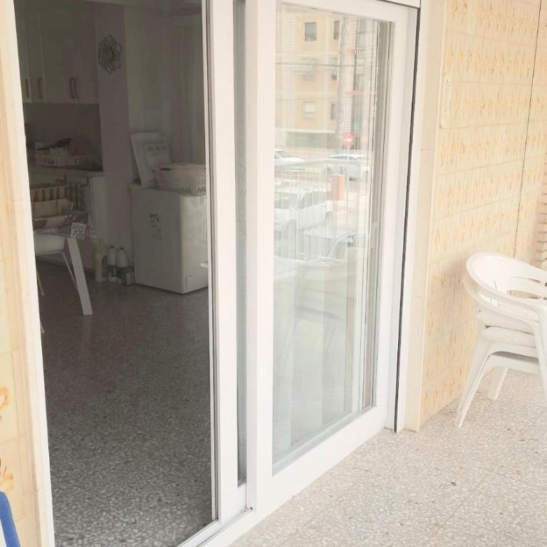 Grand appartement bord de mer refait à neuf 3 chambres - Apartamento de 3 dormitorios con vistas al mar - 22