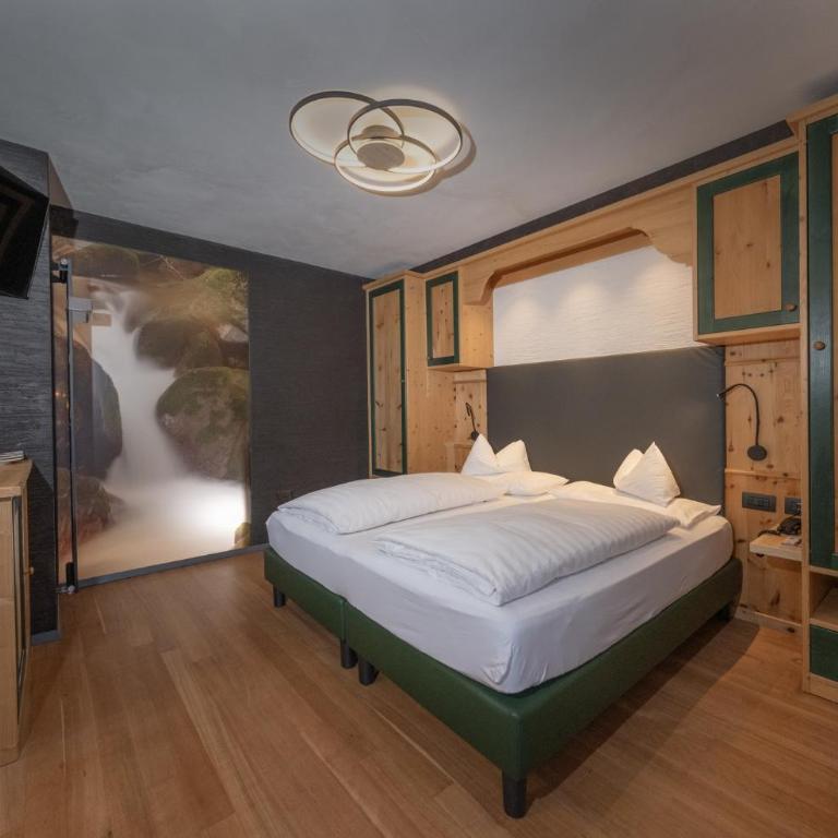 La Roccia Wellness Hotel - Junior Suite Deluxe con Vista Montagna - 2